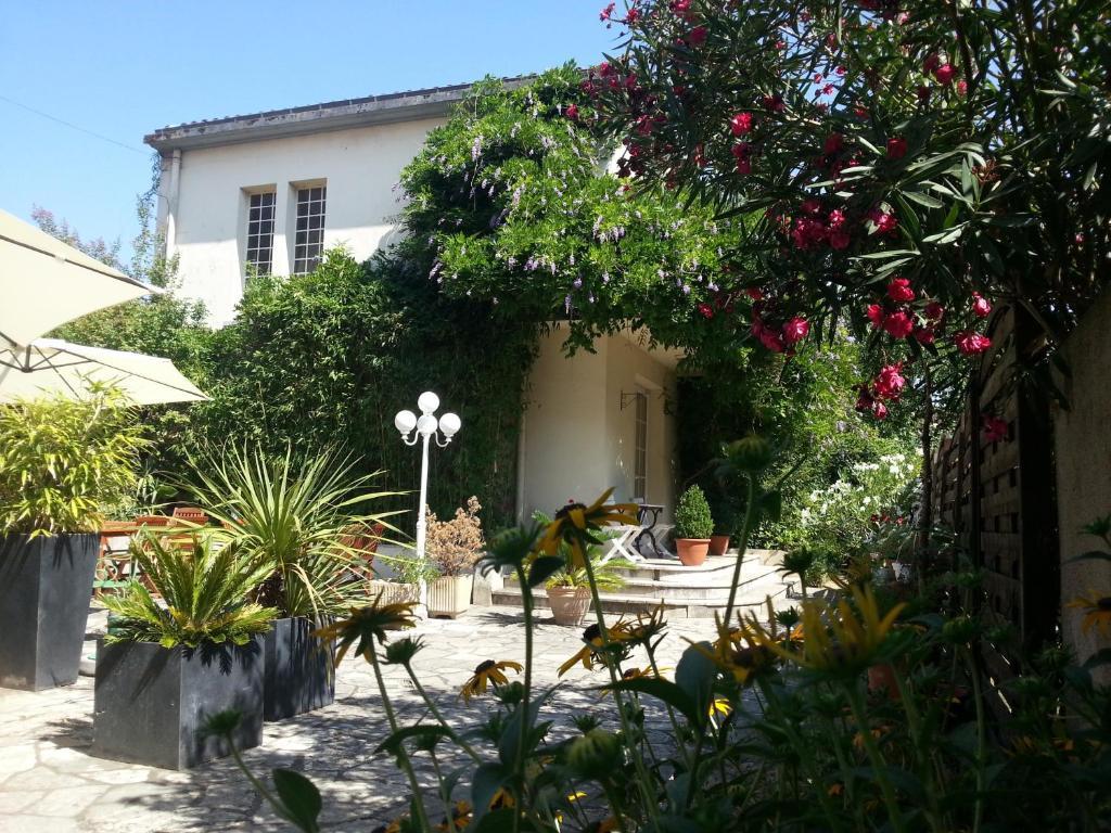Hotel La Residence Villeneuve-sur-Lot Exterior photo